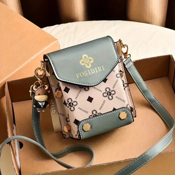 NWOT, Mini Crossbody Handbag - Picture 2 of 8